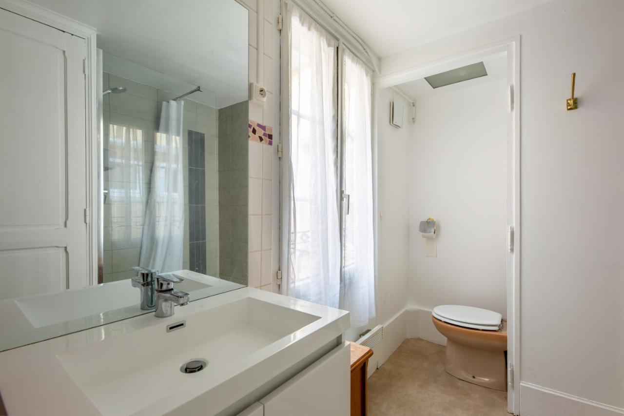 Amandus Apartment รูออง ภายนอก รูปภาพ